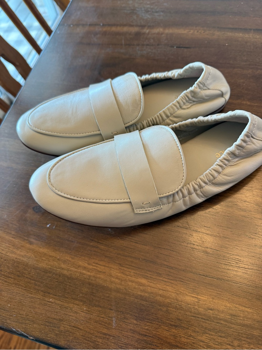 Quince Italian Leather Soft Loafer - Picture 4 of 7